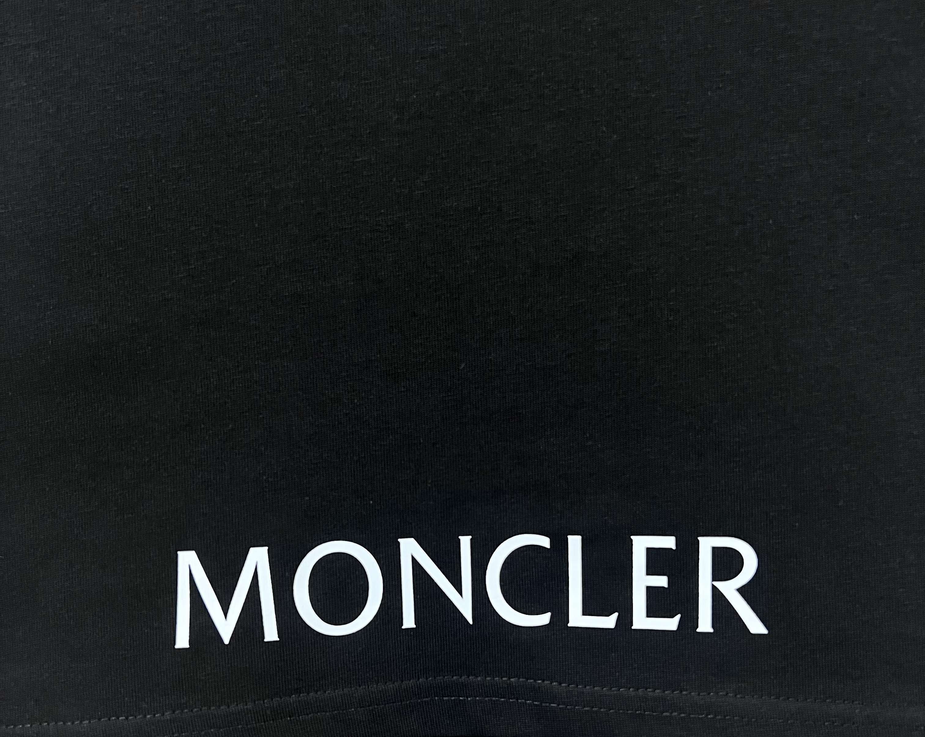 Embroidered crew neck cotton T-shirt