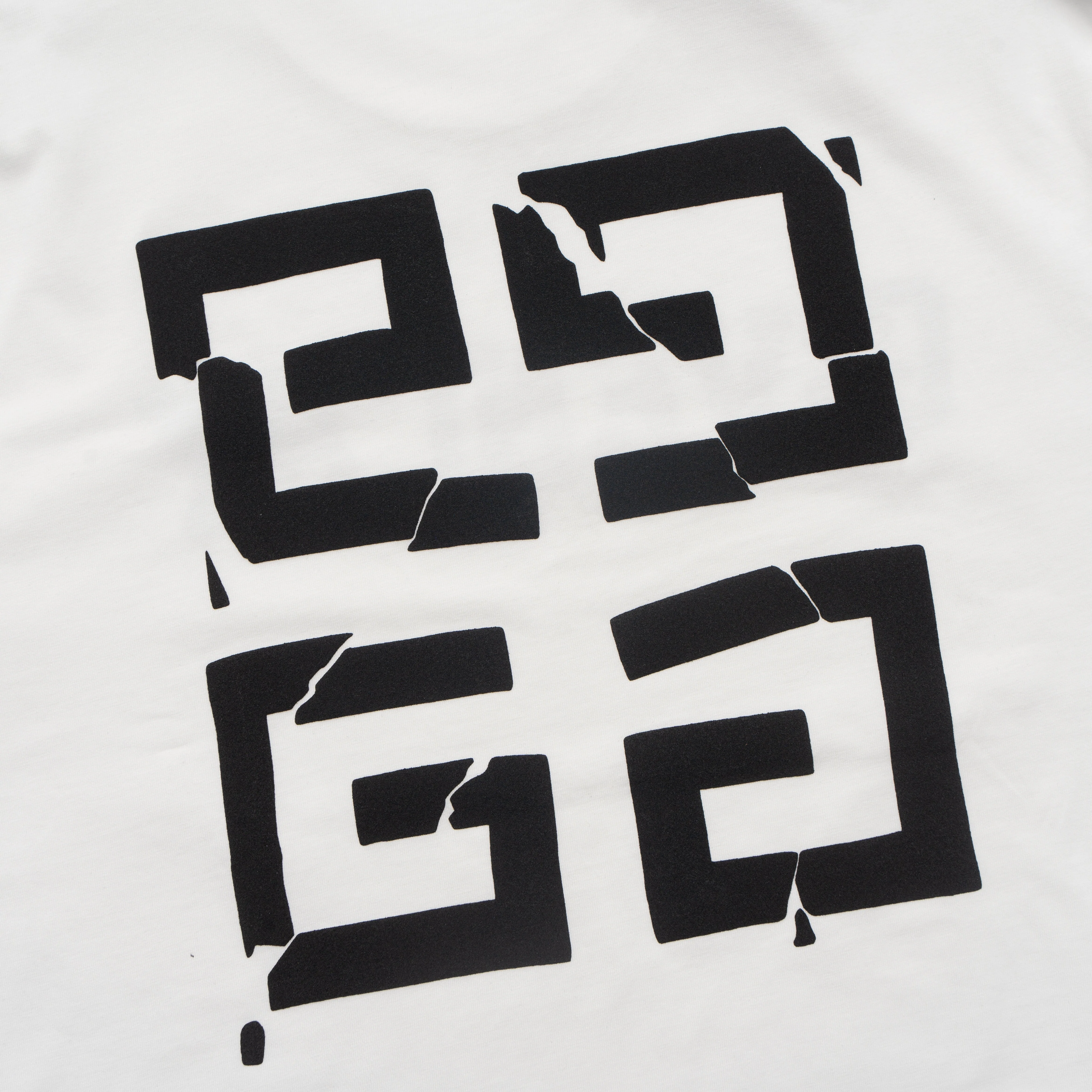 Printed T-Shirt: High-End Fashion Statement-1190