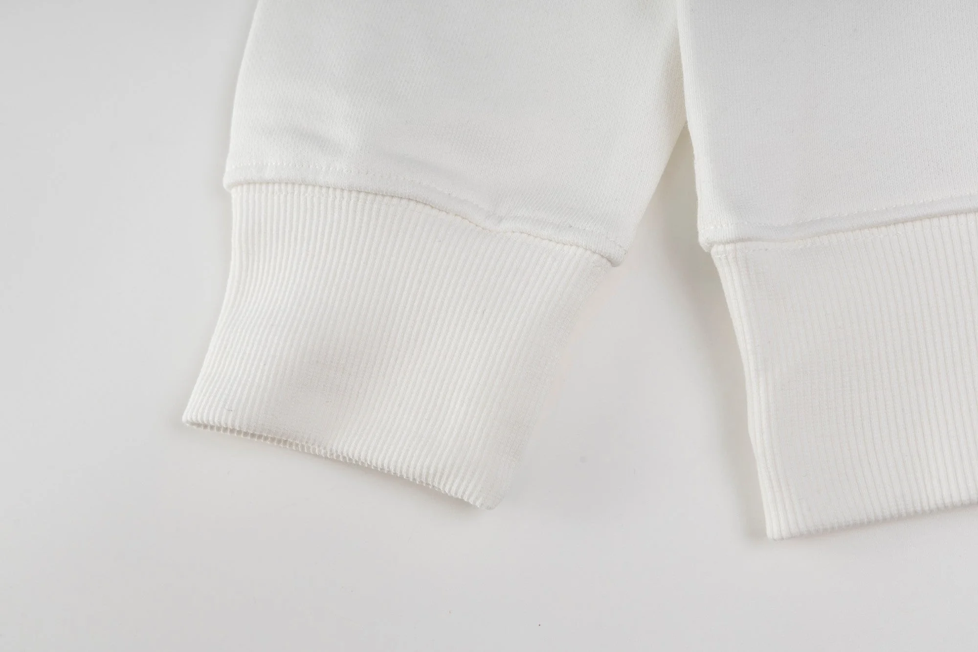 Double-sided embroidered round neck cotton sweatshirt