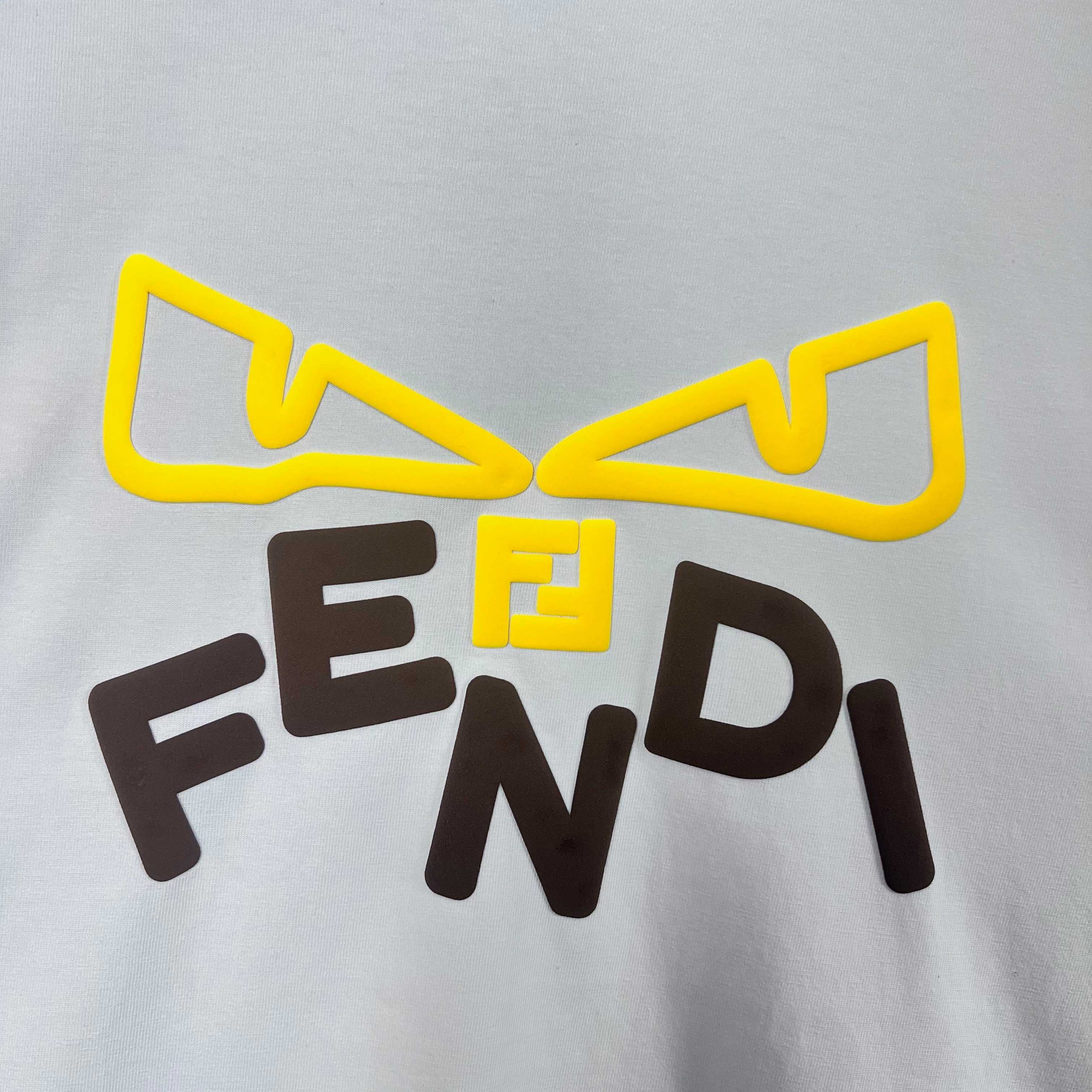 Stylish Embroidered Sweatshirt