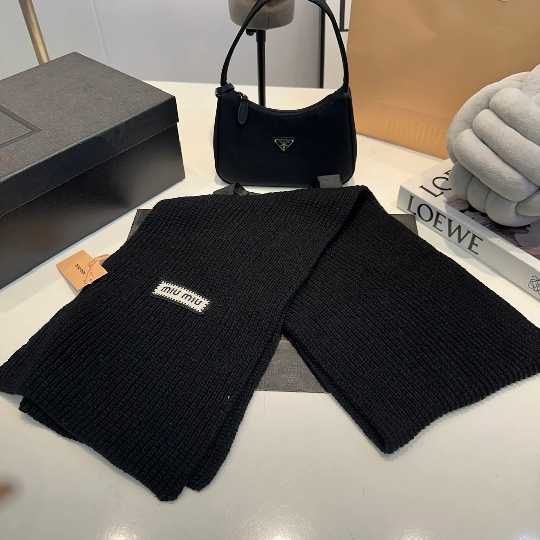 Embroidered knitted scarf hat gloves set