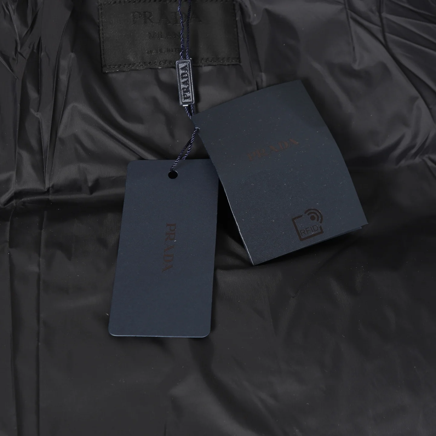 Detachable hood down jacket