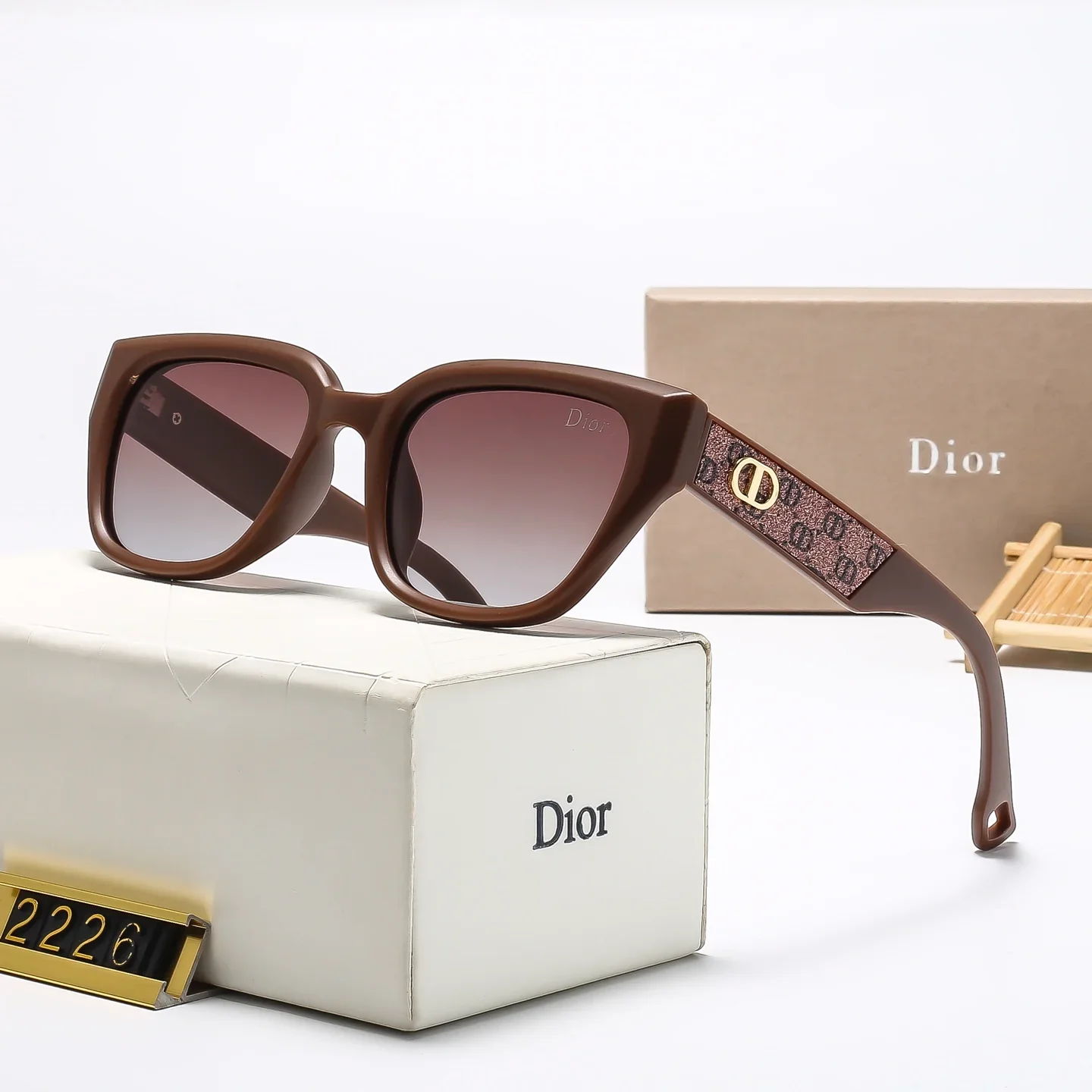 7 Colors Classic Trendy Sunglasses 2226