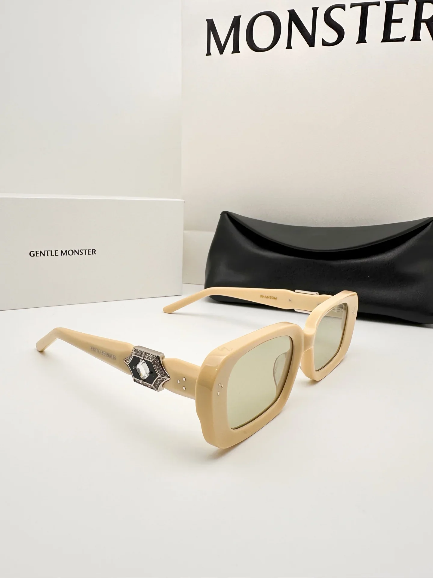 Limited Edition! Jewelry Series Sunglasses!