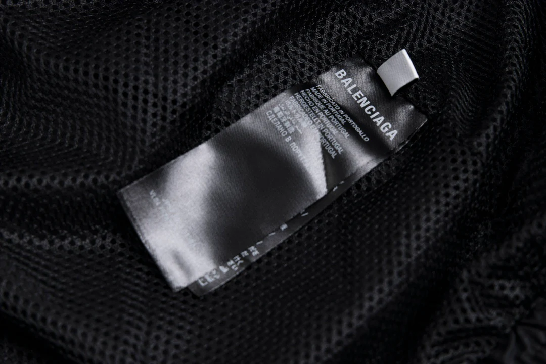 Waterproof nylon jacket