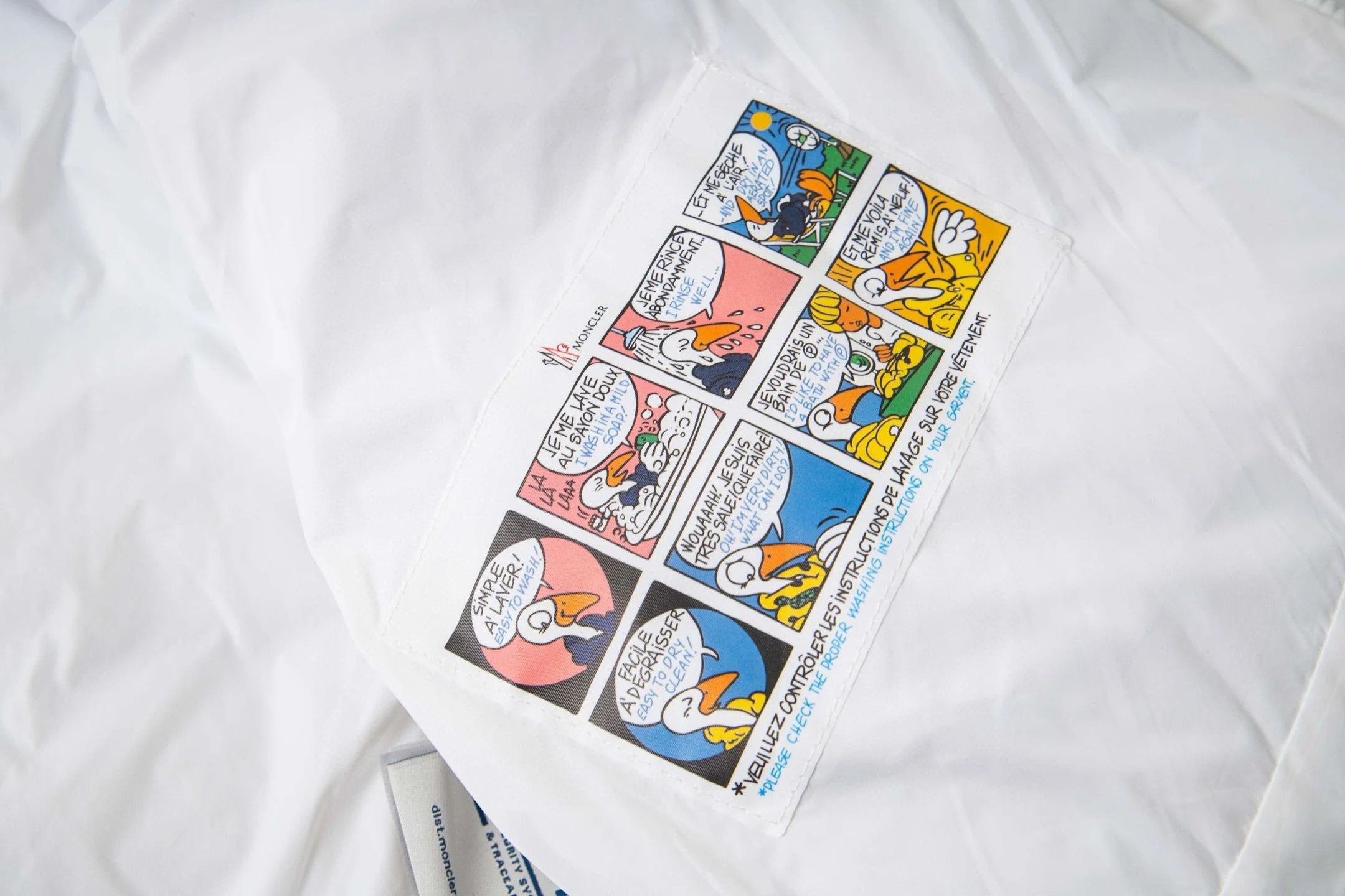 Matte hooded padded jacket