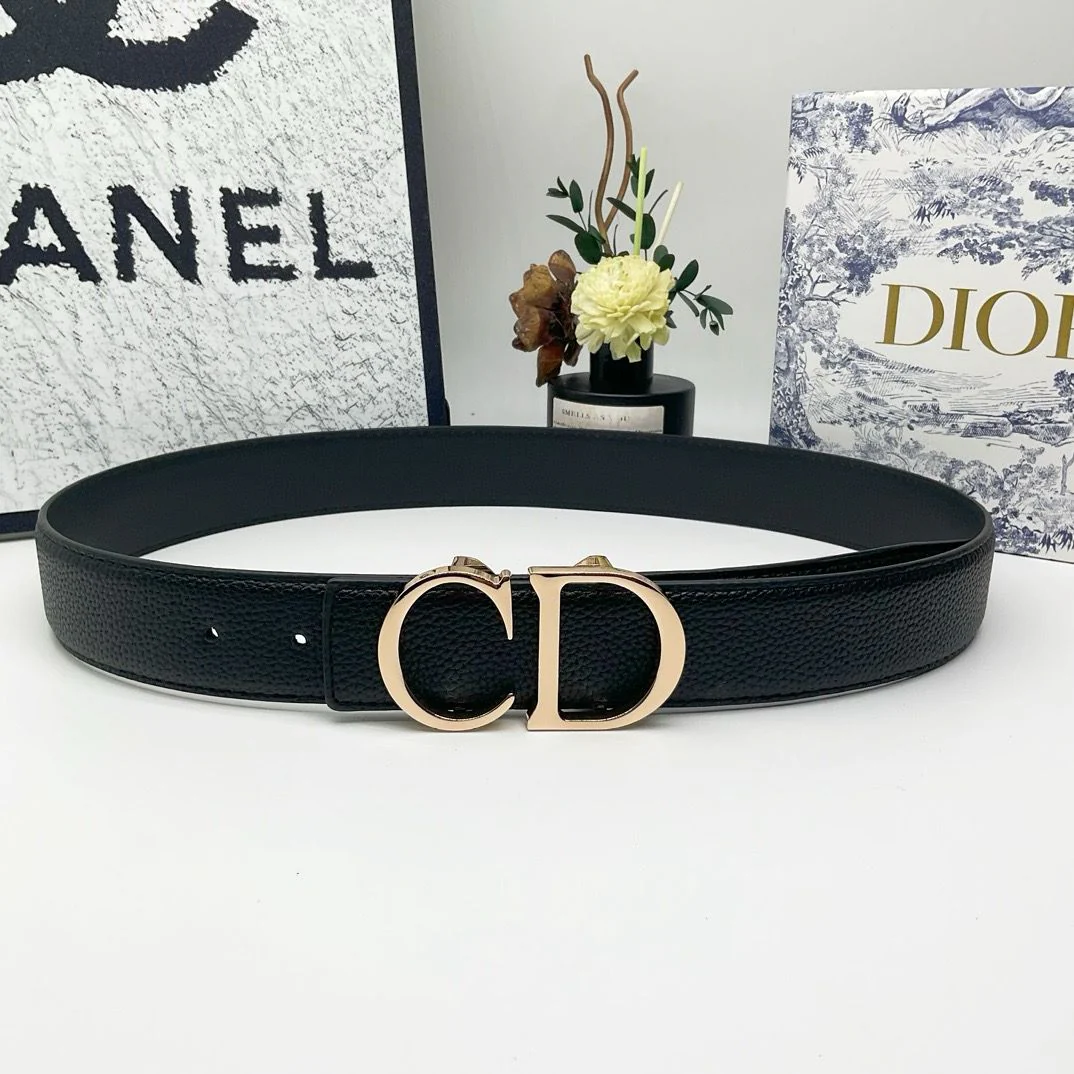 Fashion leather belts