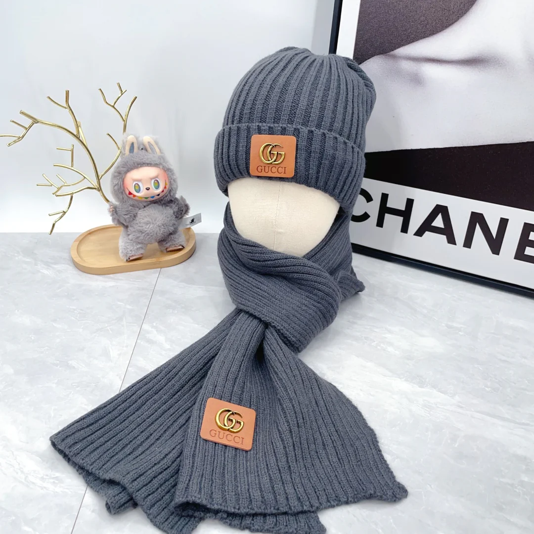 Metal Letters knitted scarf hat gloves set