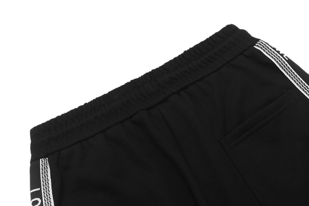 Embroidered cotton shorts