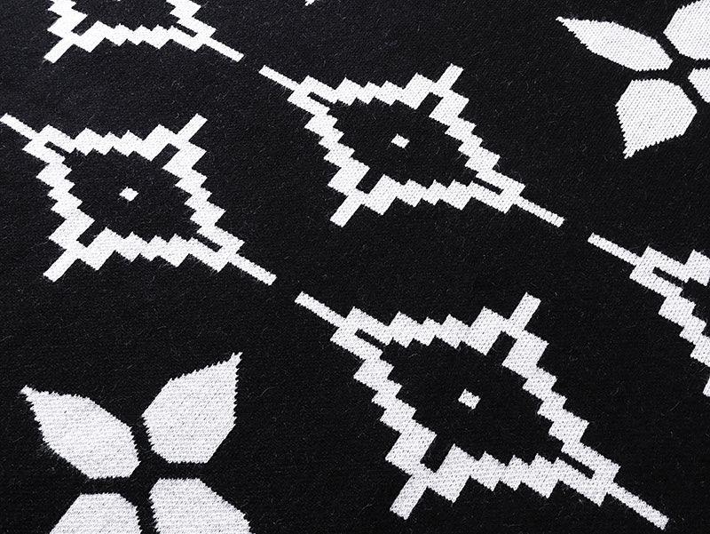 Knitted embroidered cashmere sweatshirt