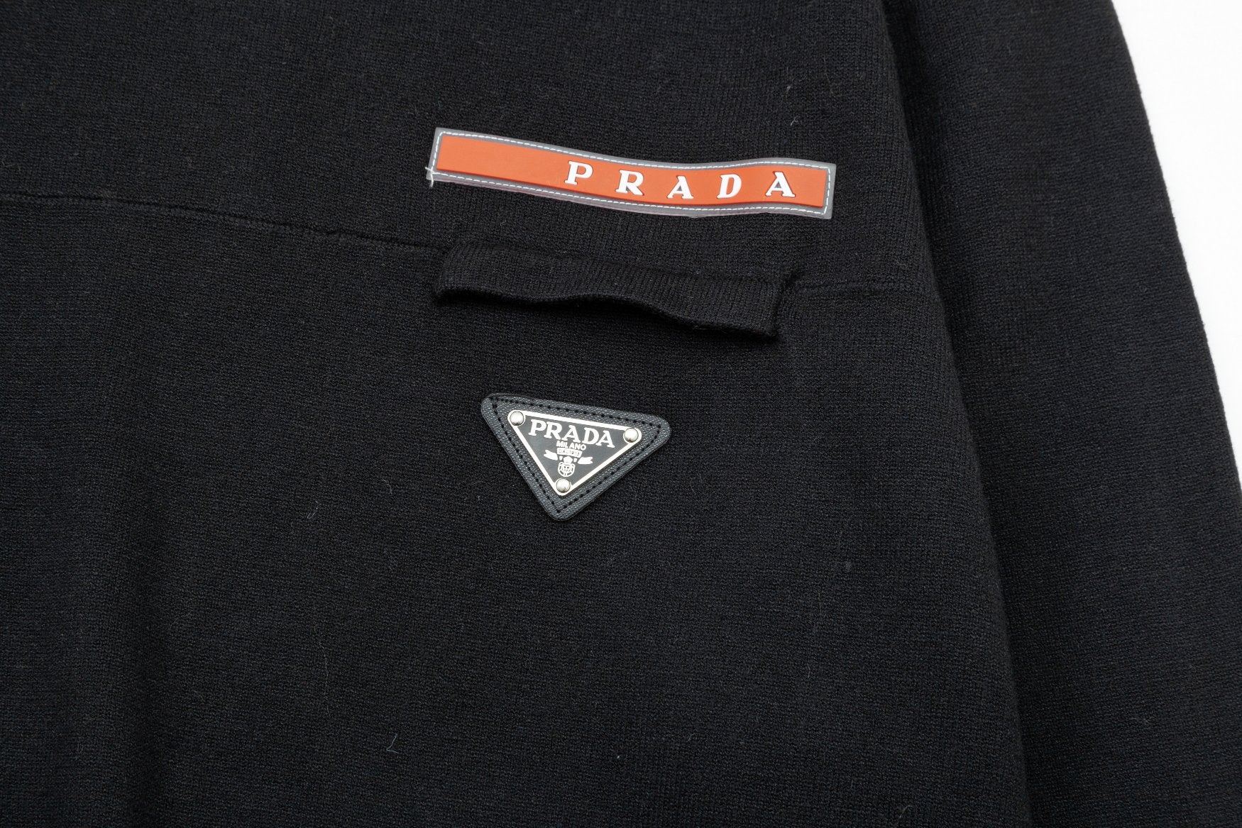 Rubber stripe jacquard knit sweater