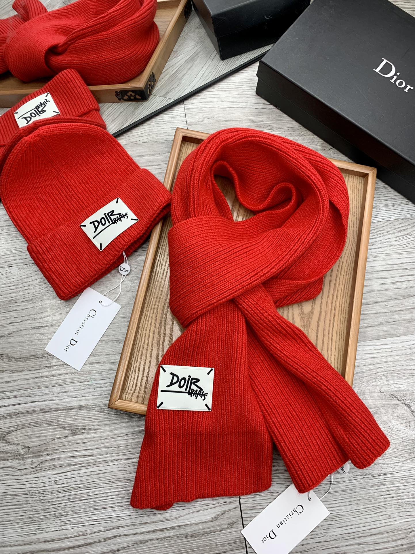 Signature Wool Scarf and Hat Set