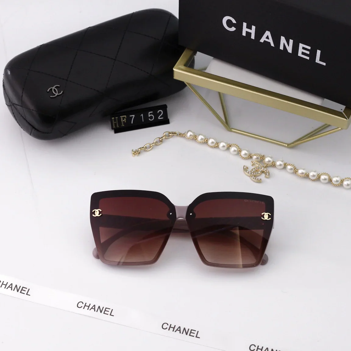 5 Colors Fashion Sunglasses  7152
