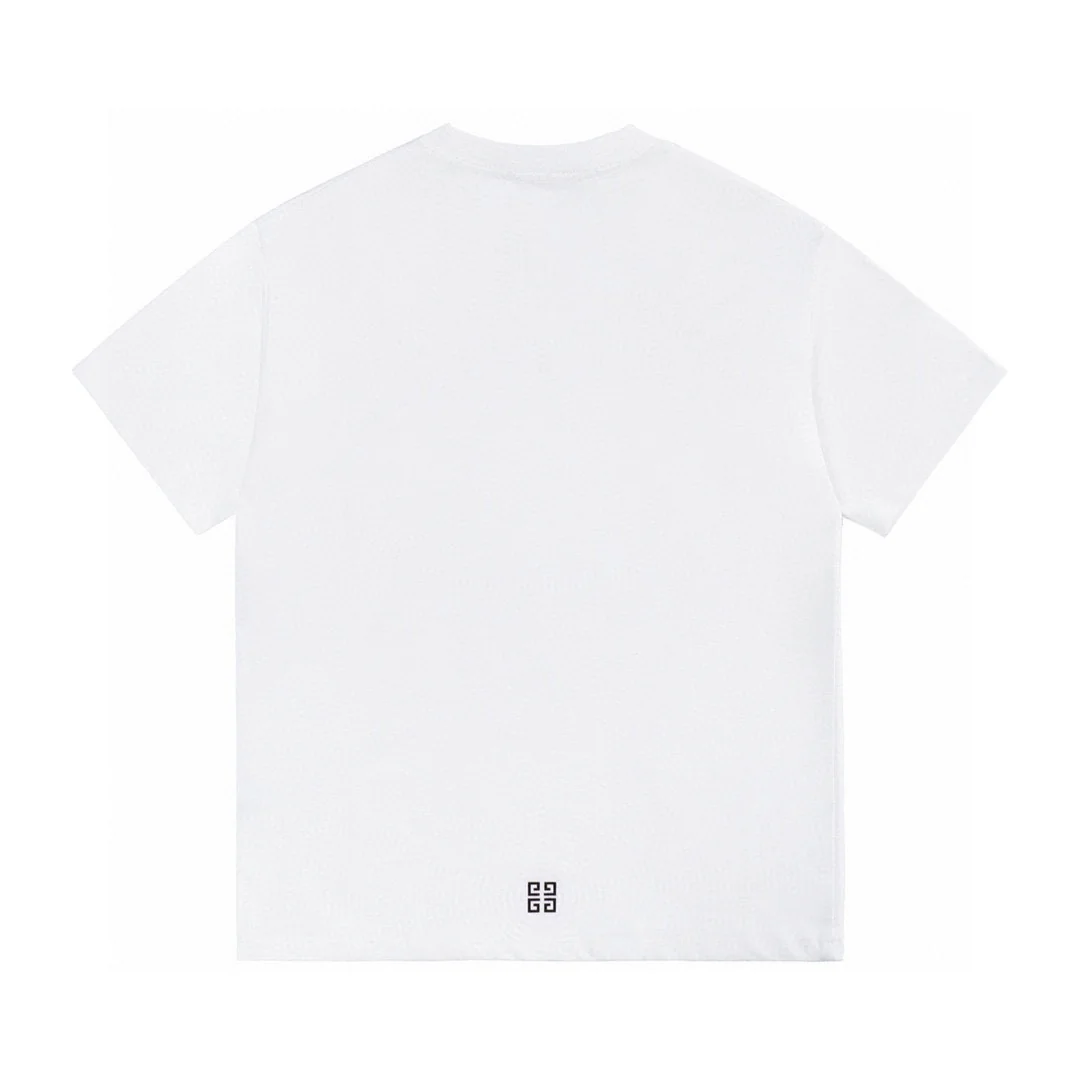 Fashionable printed T-shirts