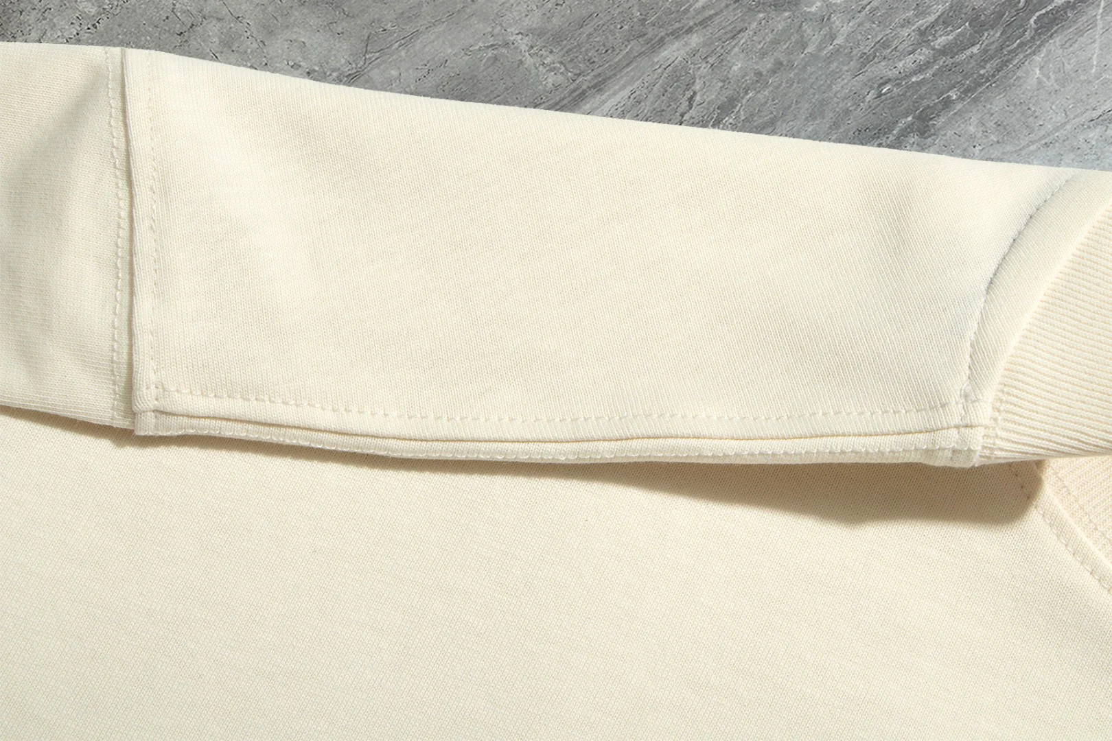 Simple printed cotton T-shirt