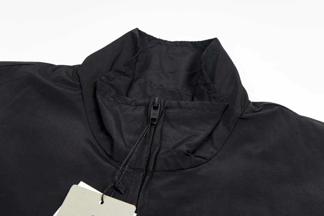 Waterproof nylon jacket