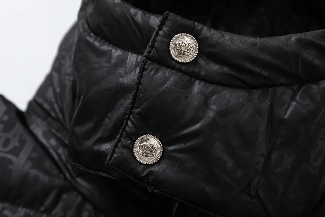 Removable jacquard down jacket