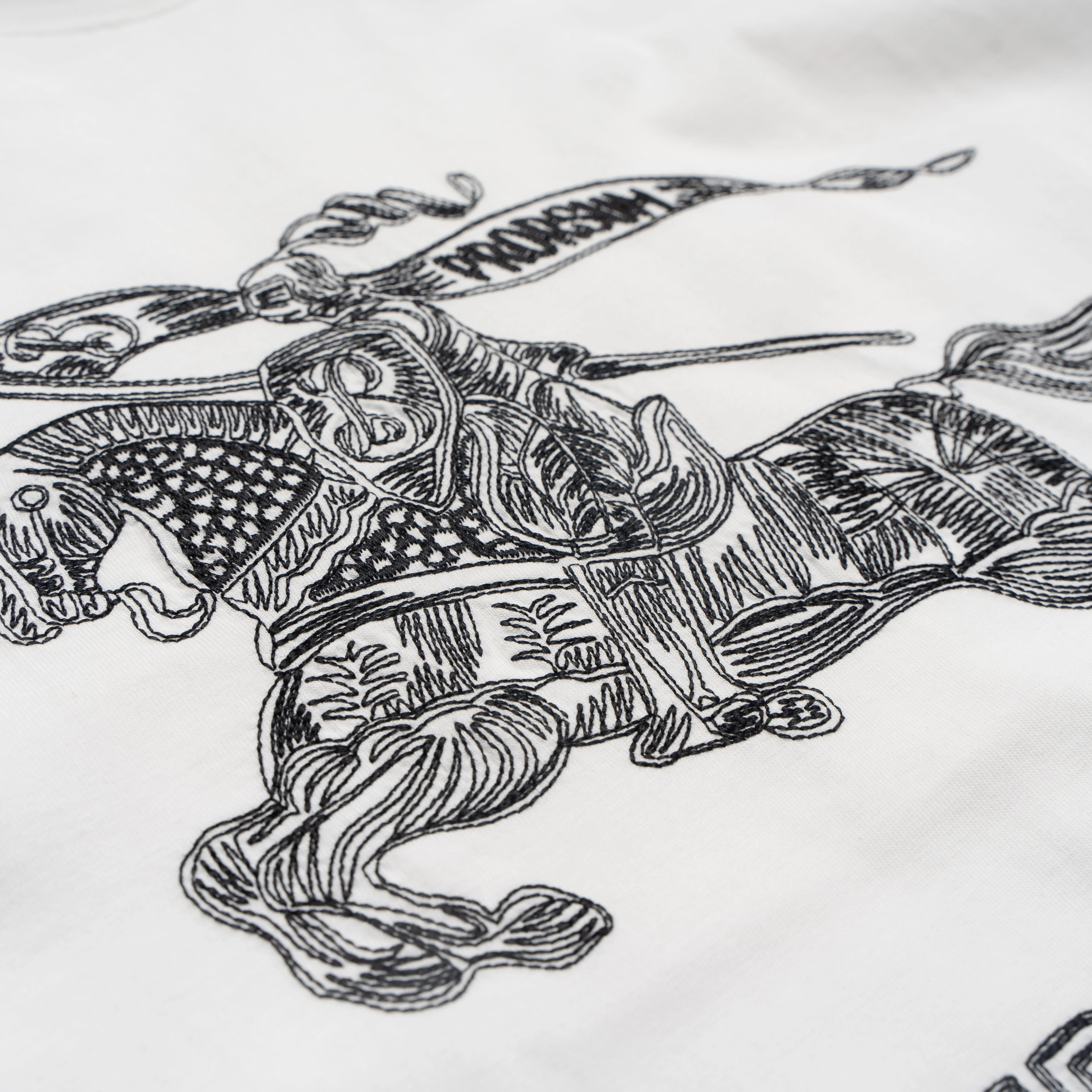 Printed T-Shirt: High-End Fashion Statement-1183