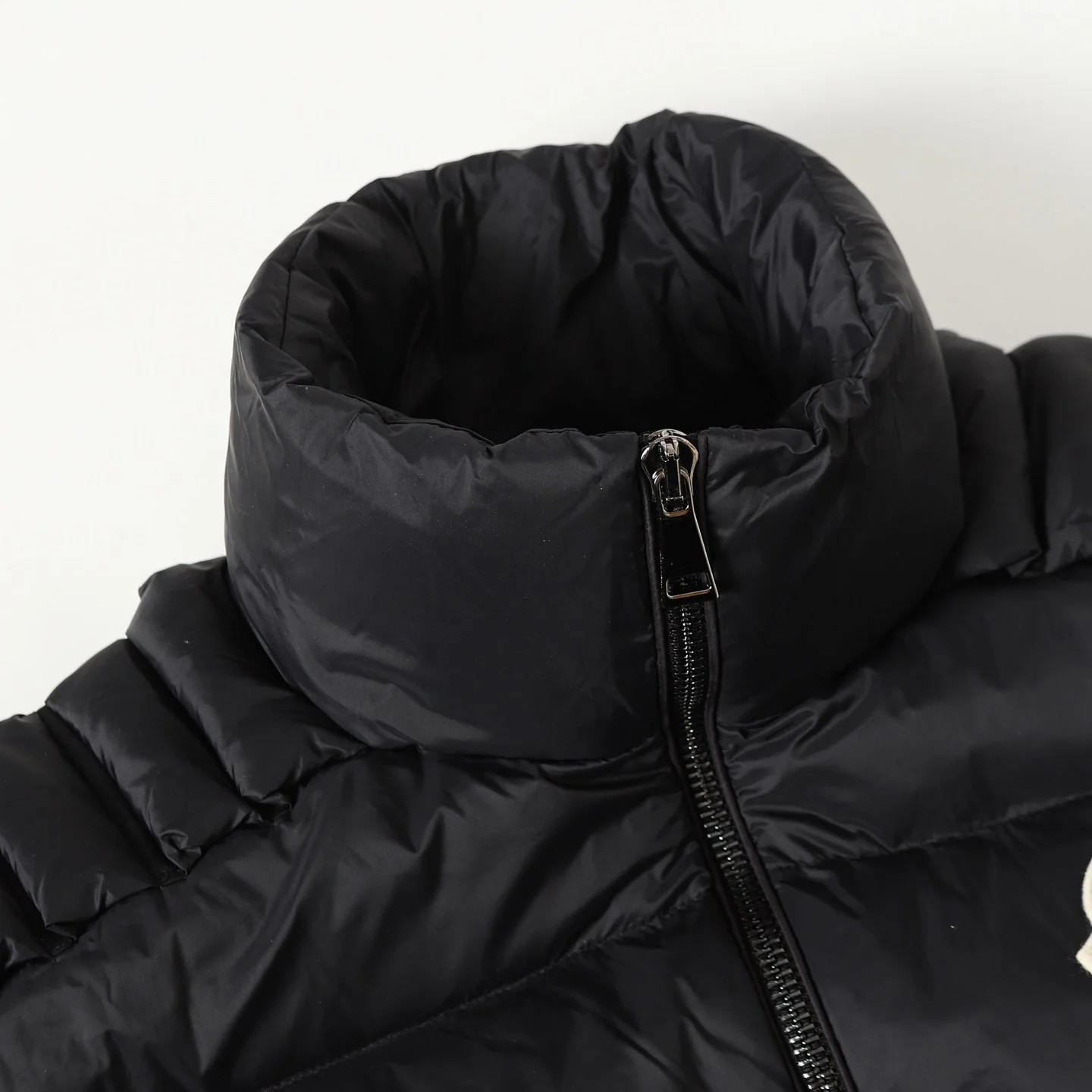 3D Quilted Zip-Up Down Jacket