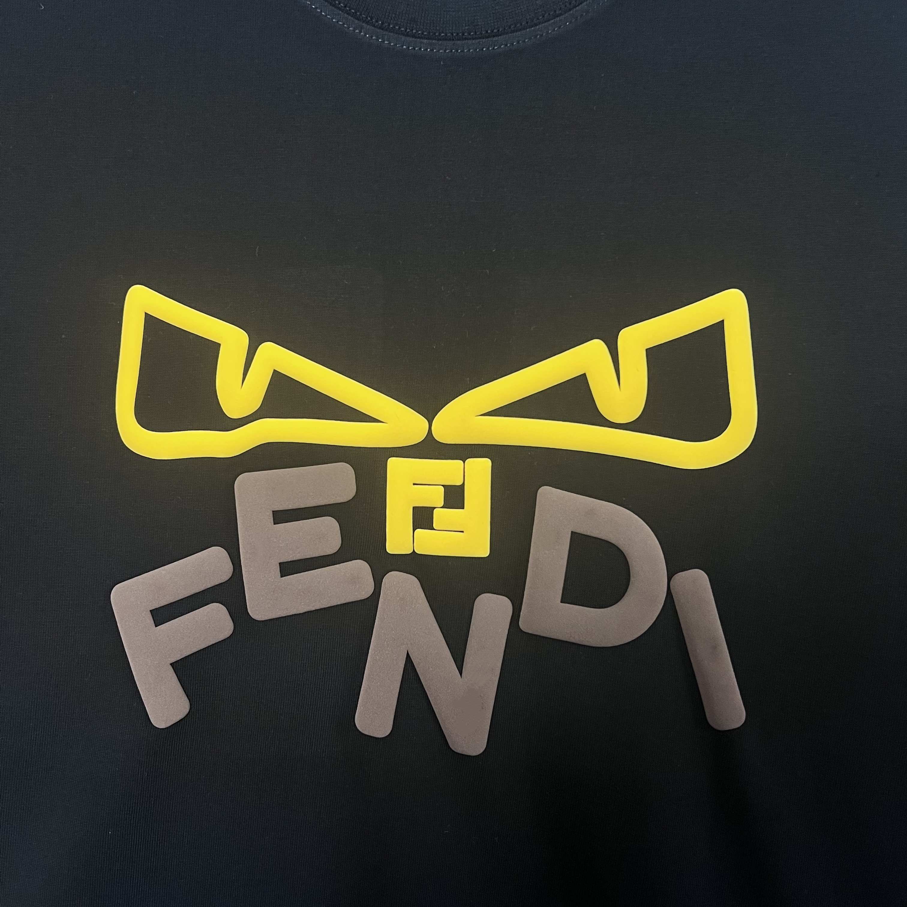 Stylish Embroidered Sweatshirt