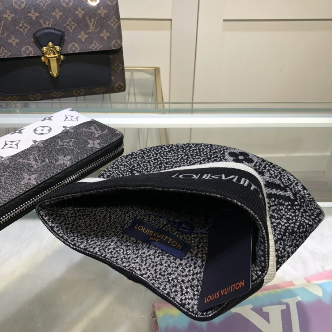 jacquard  knitted beanie