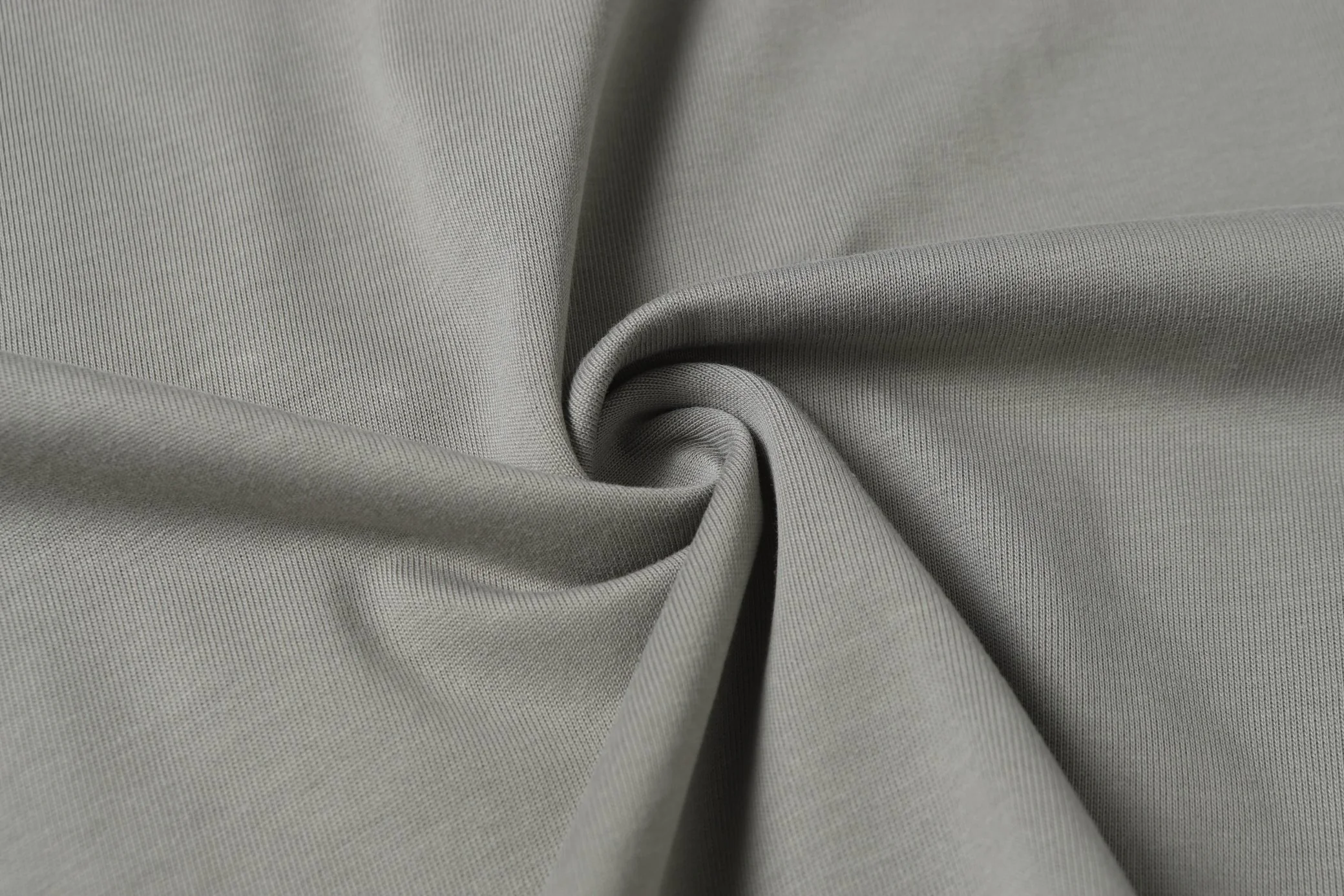 Embroidered crew neck cotton T-shirt