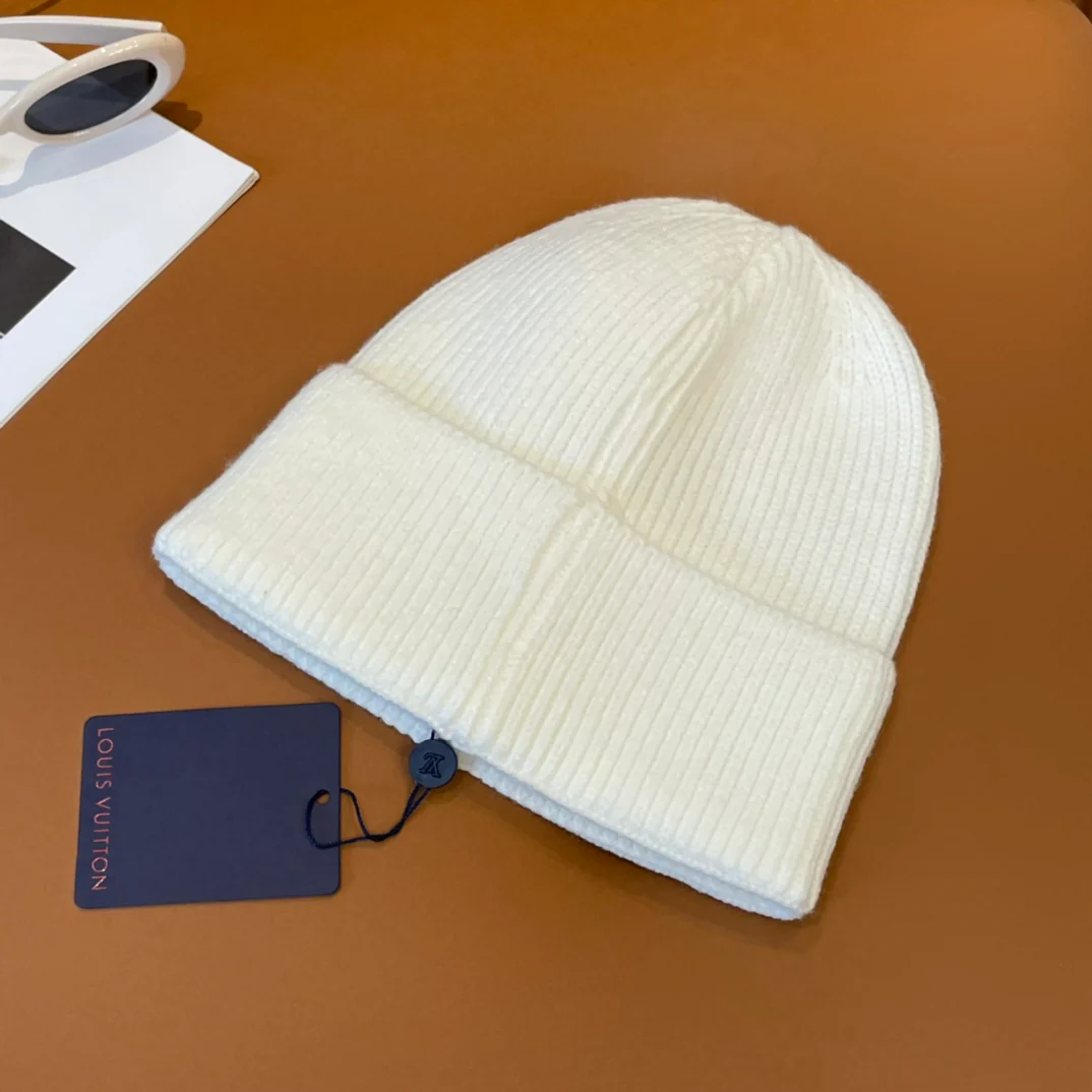 Fashionable Cashmere Knitted  Beanie