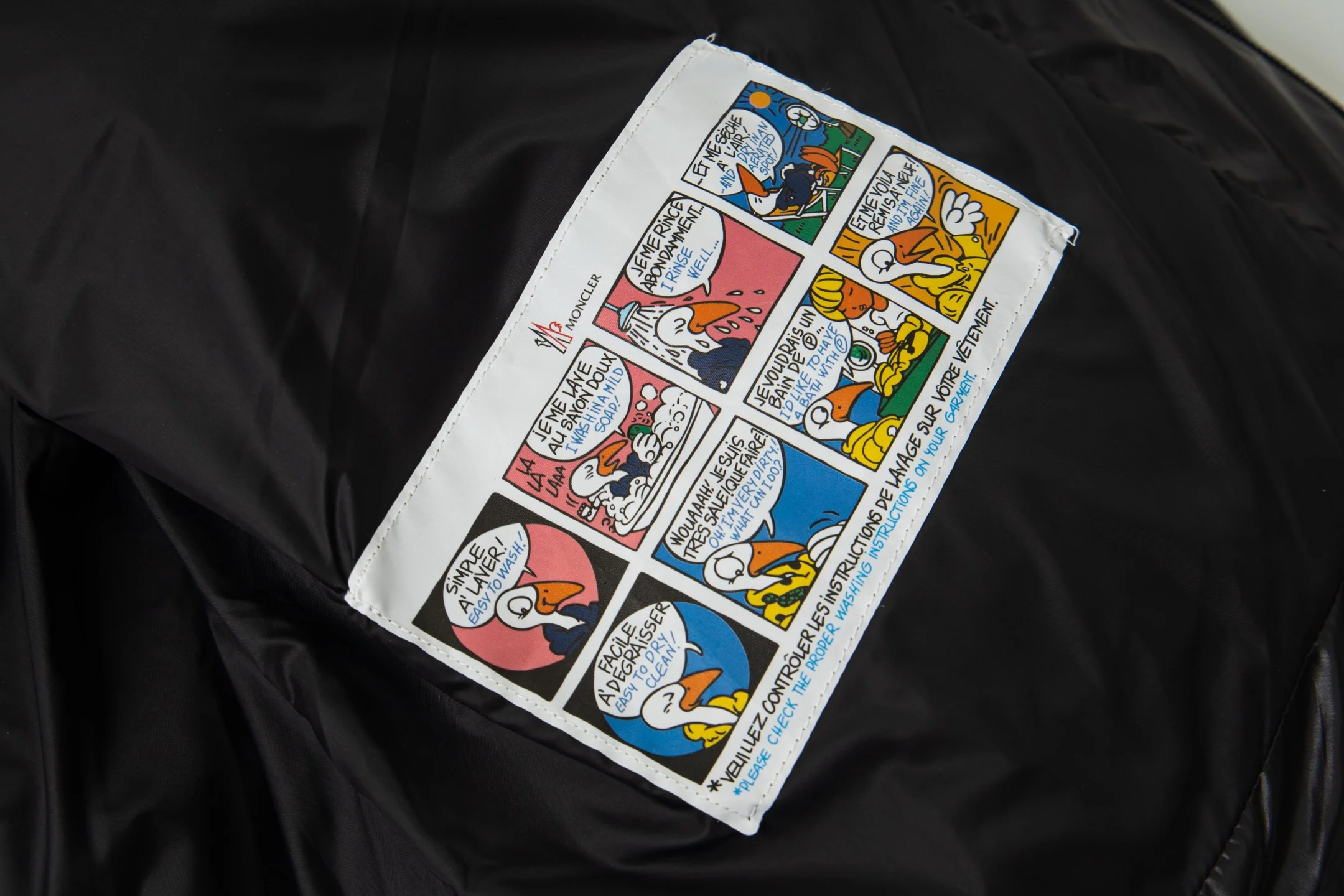 Printed hooded down jacket