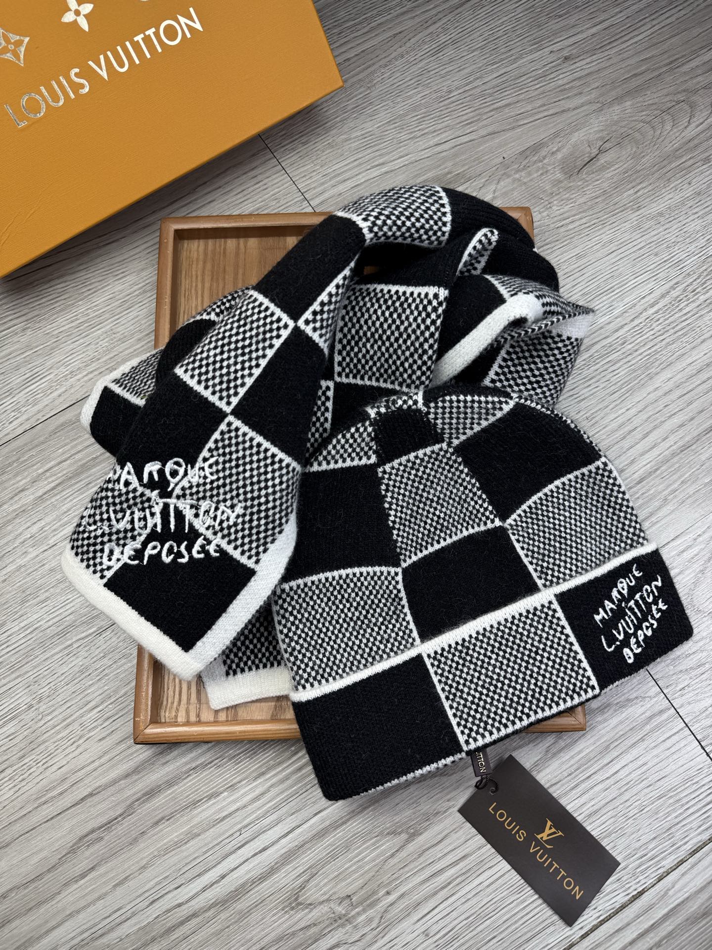Checkerboard scarf and hat set