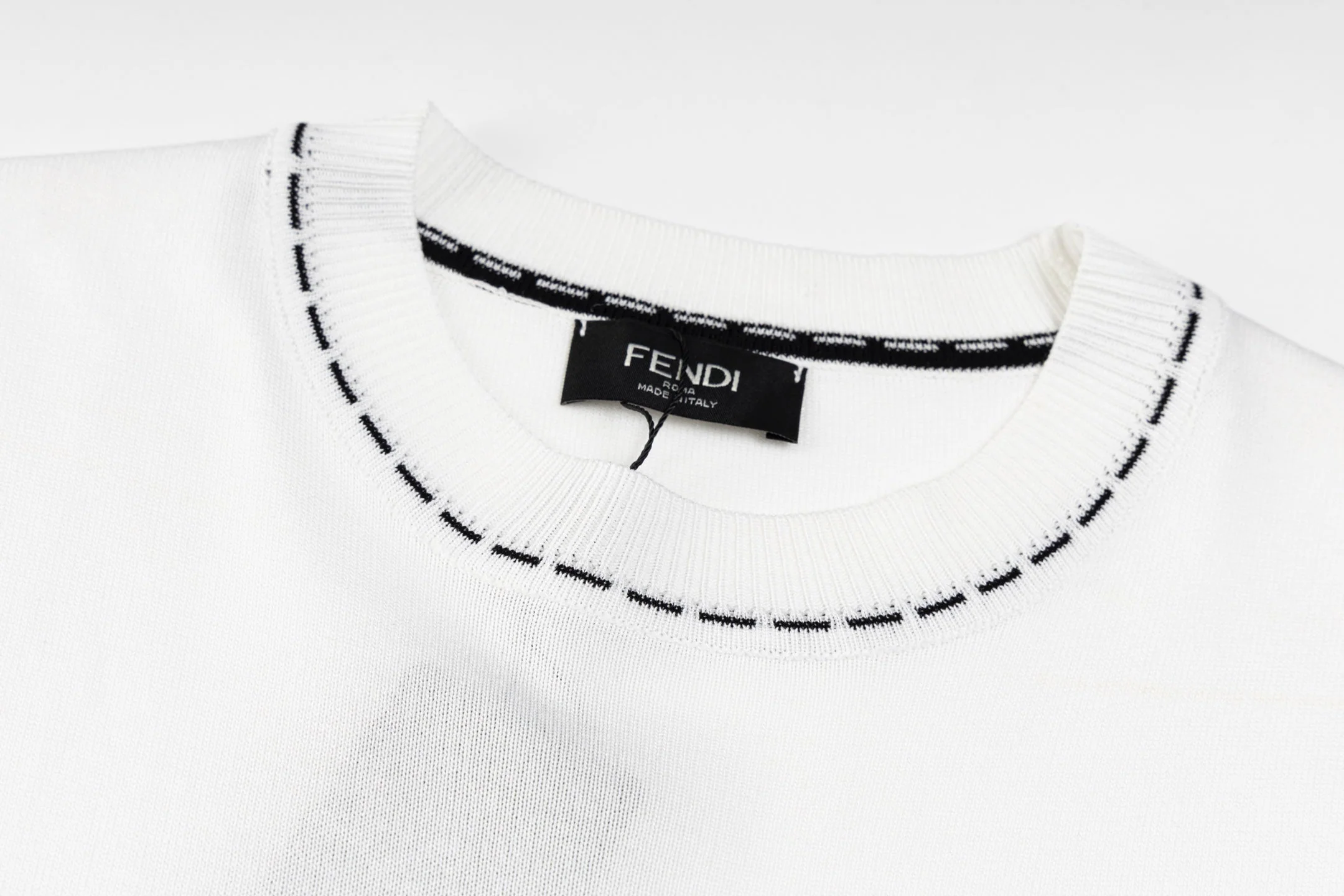 Knitted embroidered cotton T-shirt