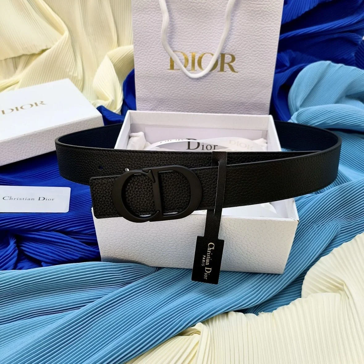 Double-sided leather belt