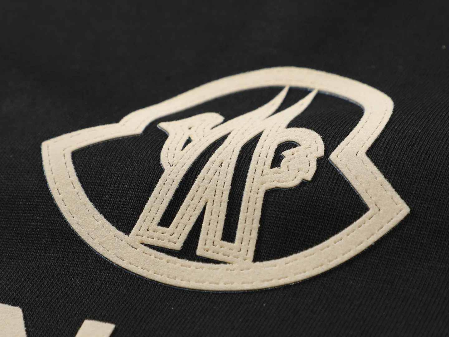 Patch printed T-shirt