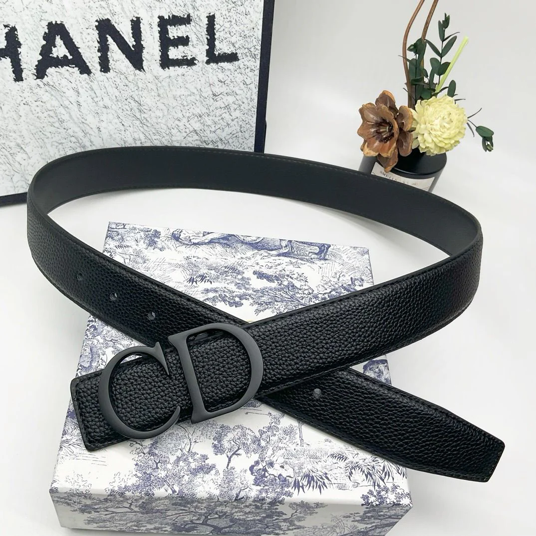 Fashion leather belts