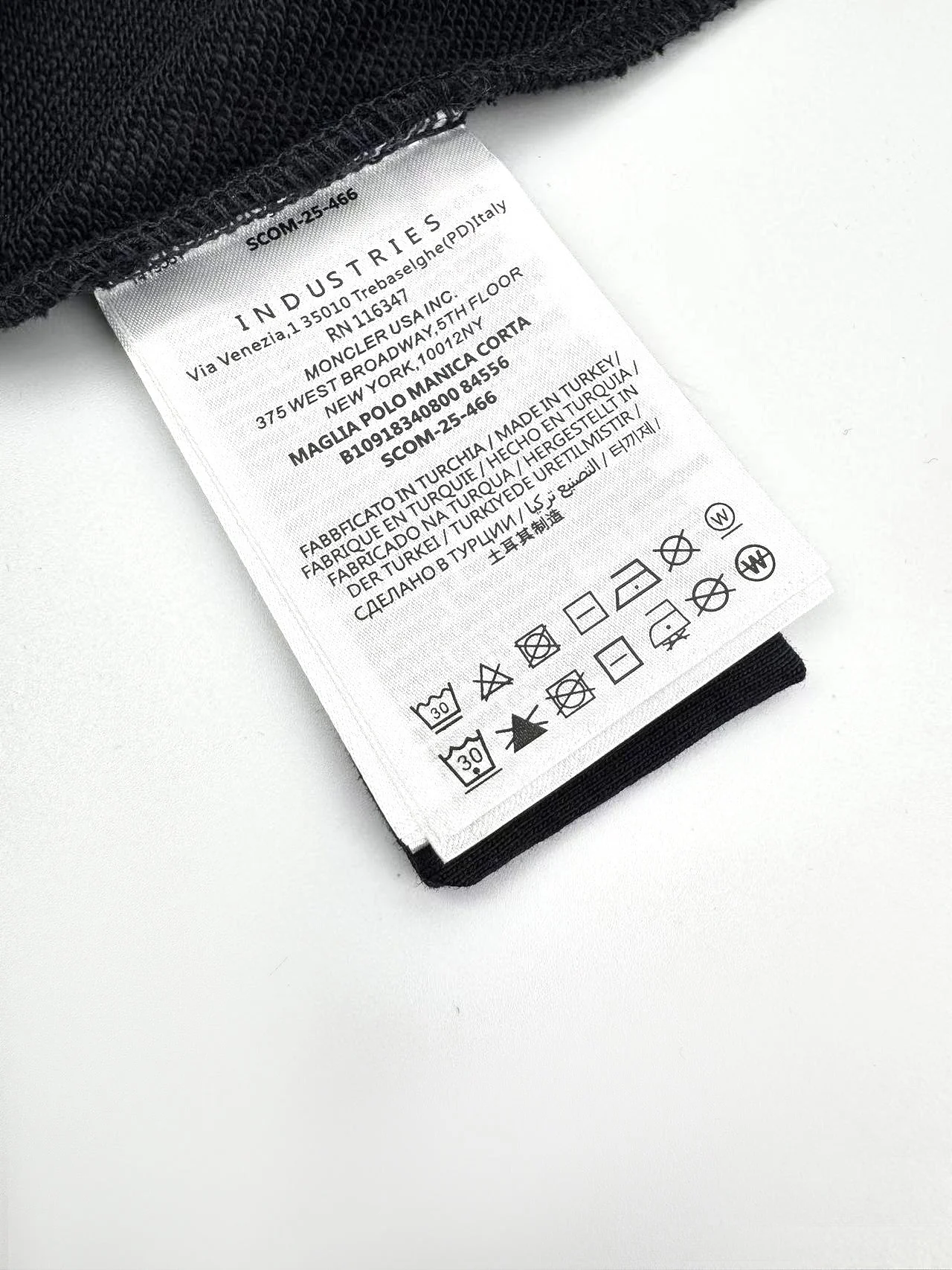 Knitted cashmere sweatshirt