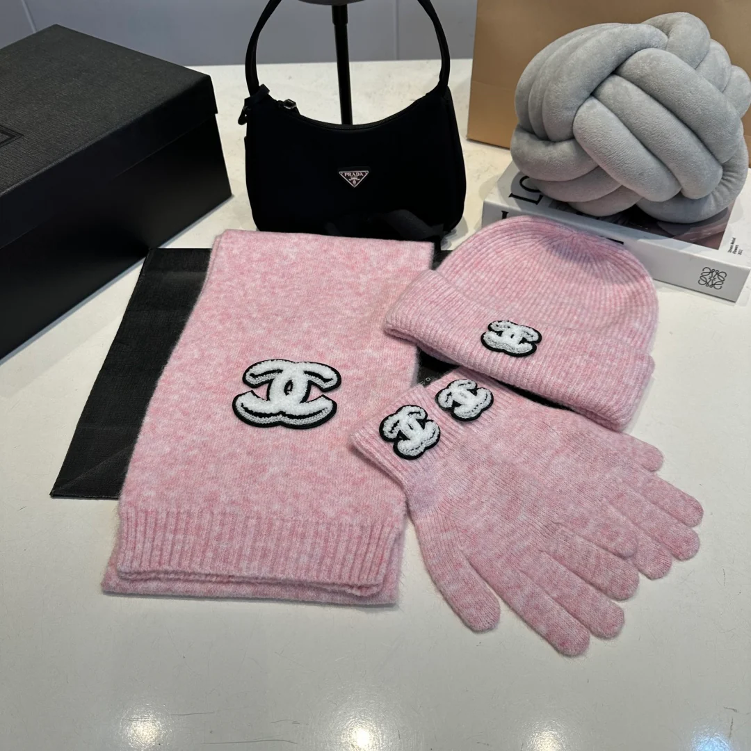Embroidered knitted scarf hat gloves set