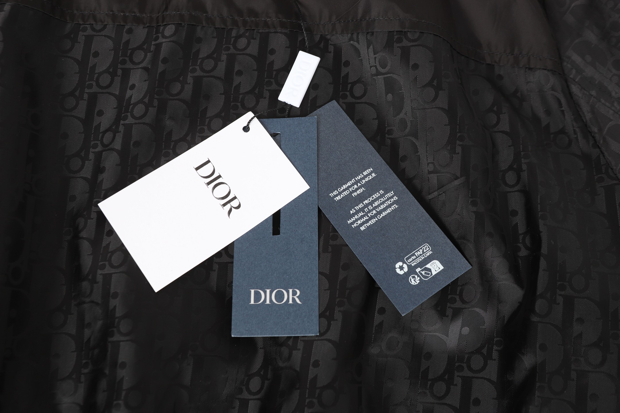 All-over print patchwork hooded jacket