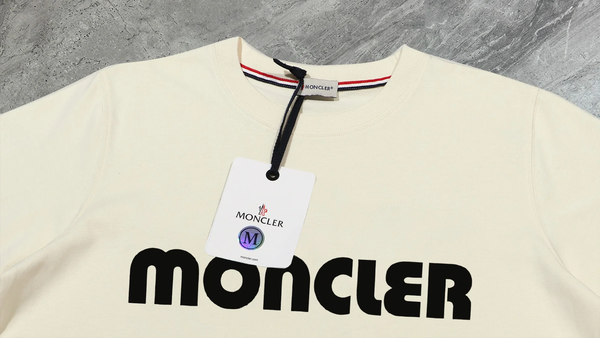 Simple printed cotton T-shirt