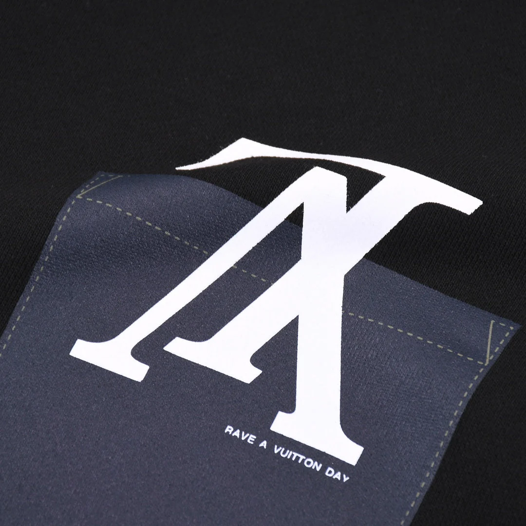 Pocket Print Sweatshirt