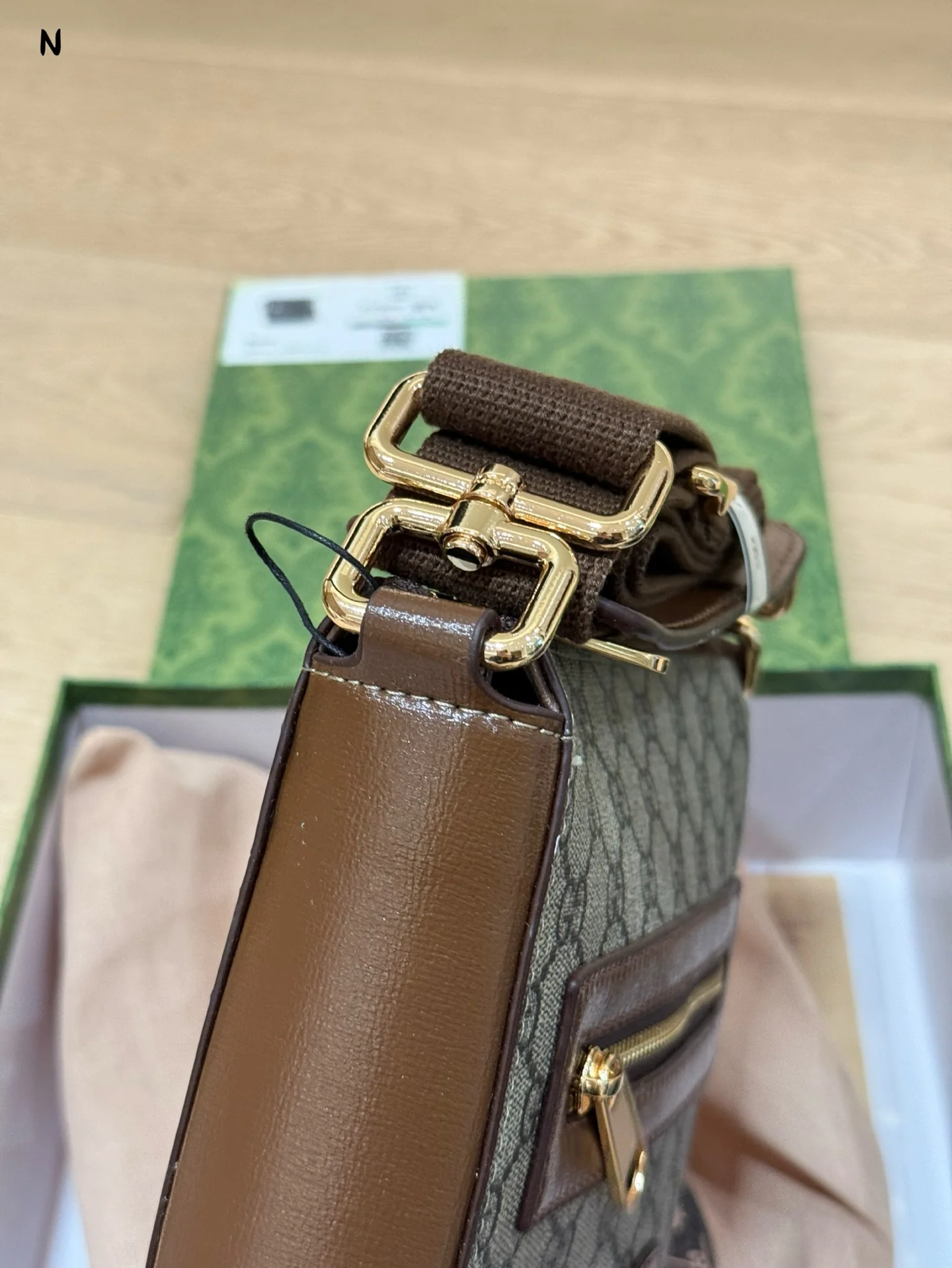 Men's crossbody bags