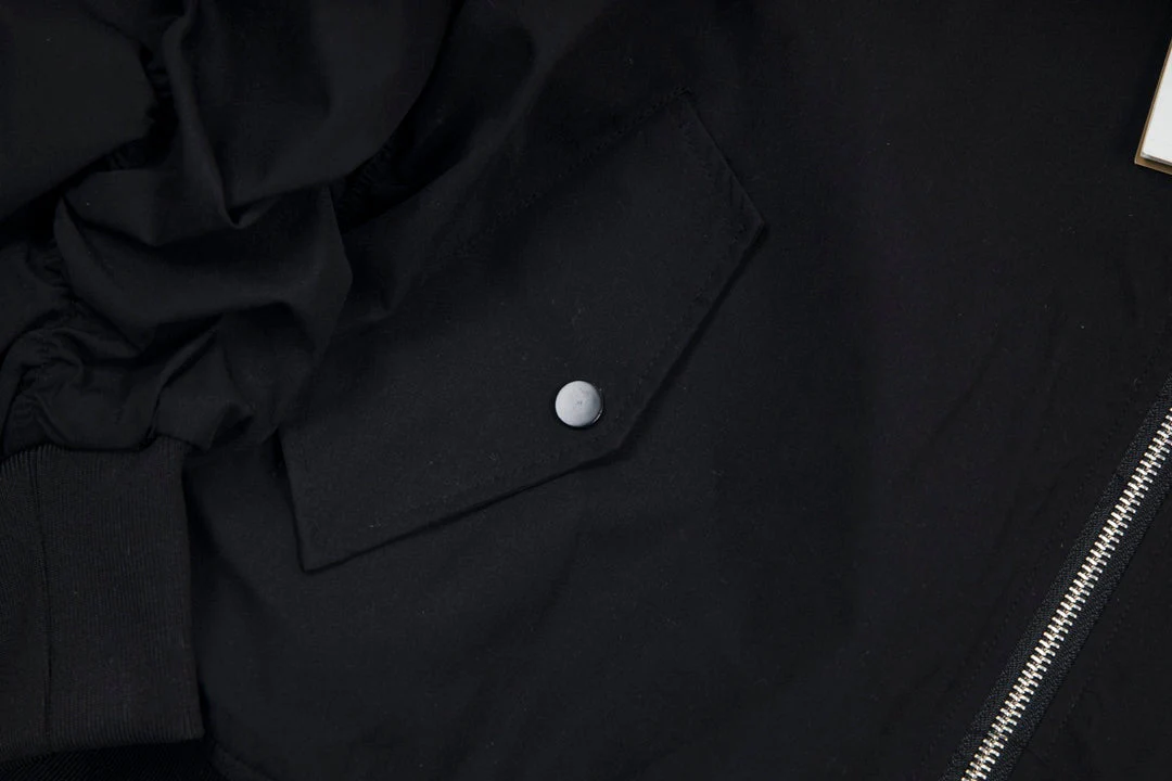 Embroidered Wave Button Jacket