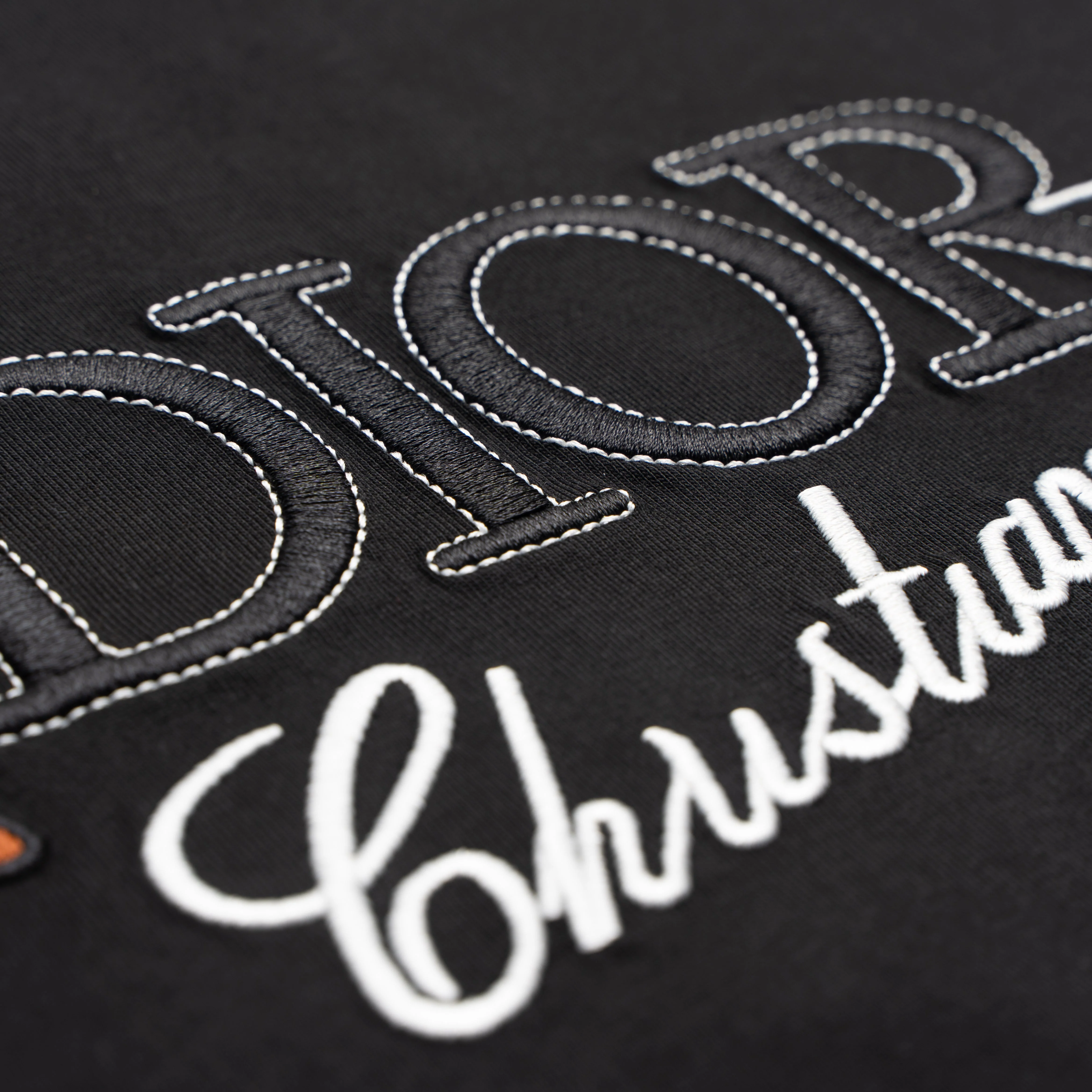 Printed T-Shirt: High-End Fashion Statement-1179