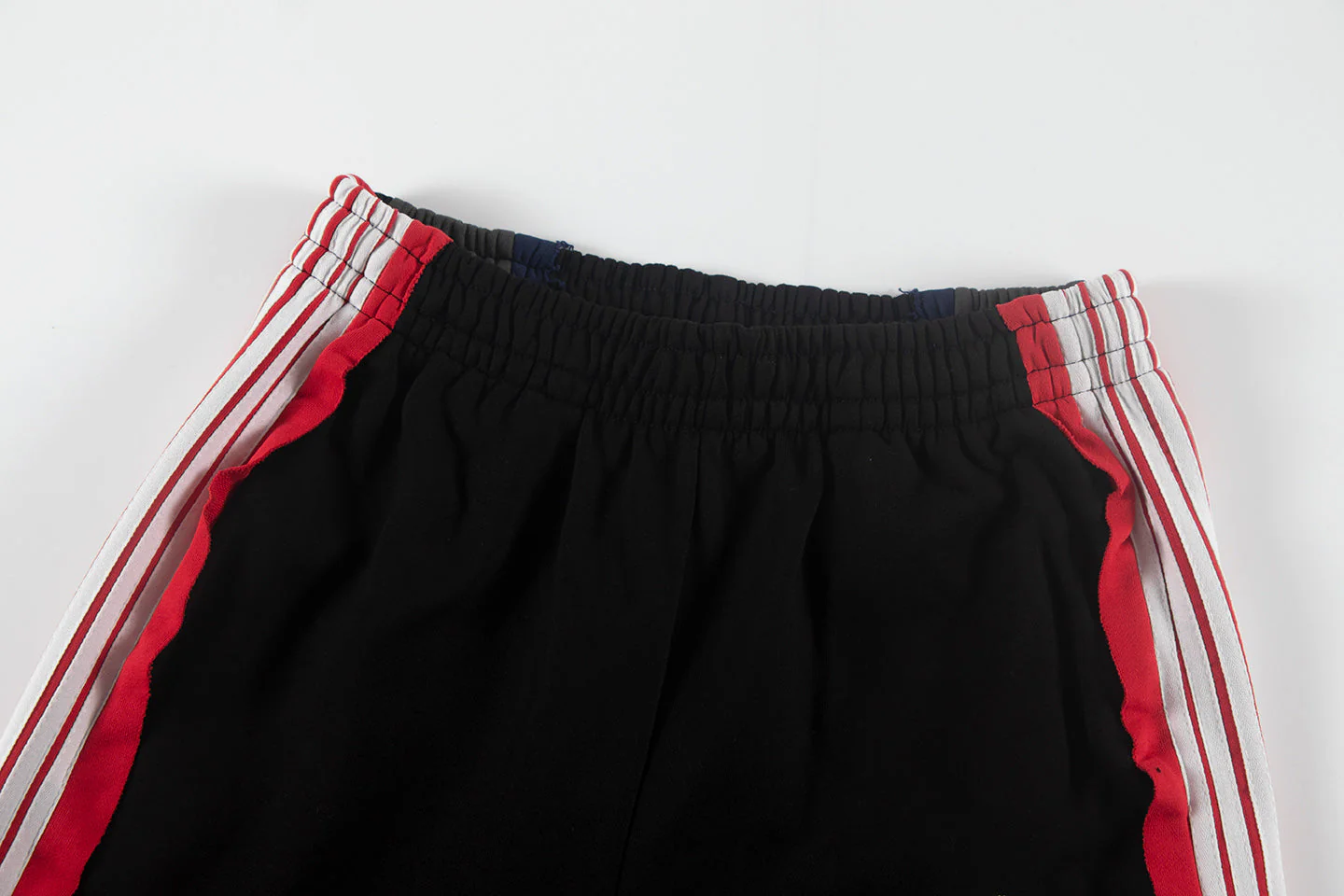 White side bar sports trousers