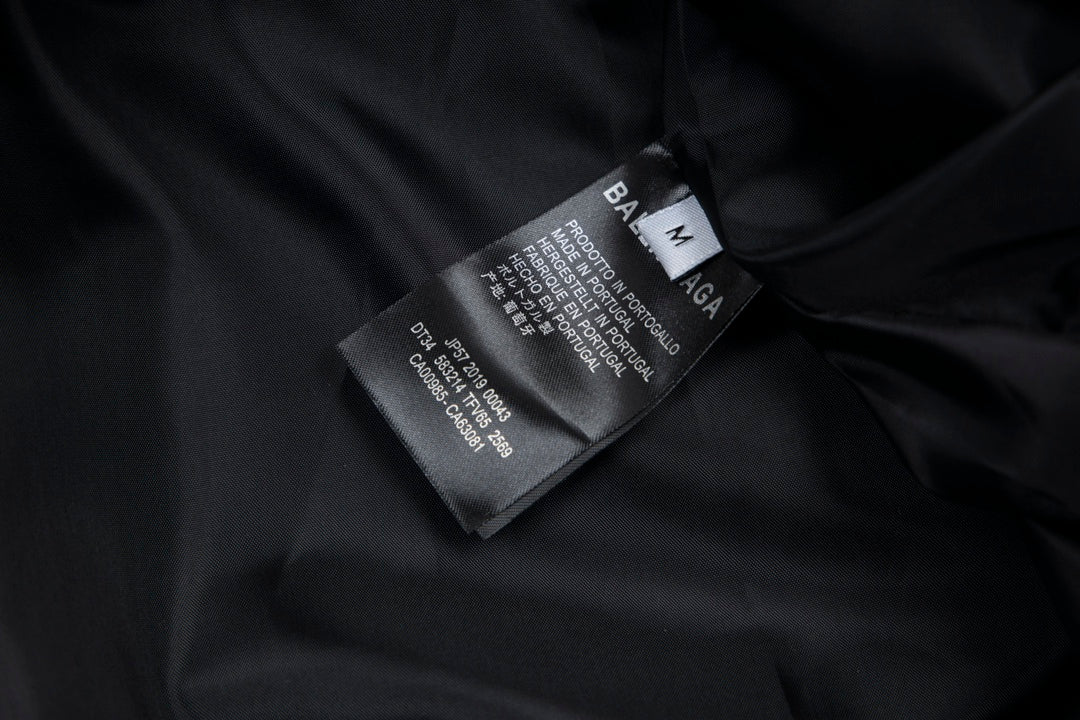 Embroidered Wave Button Jacket