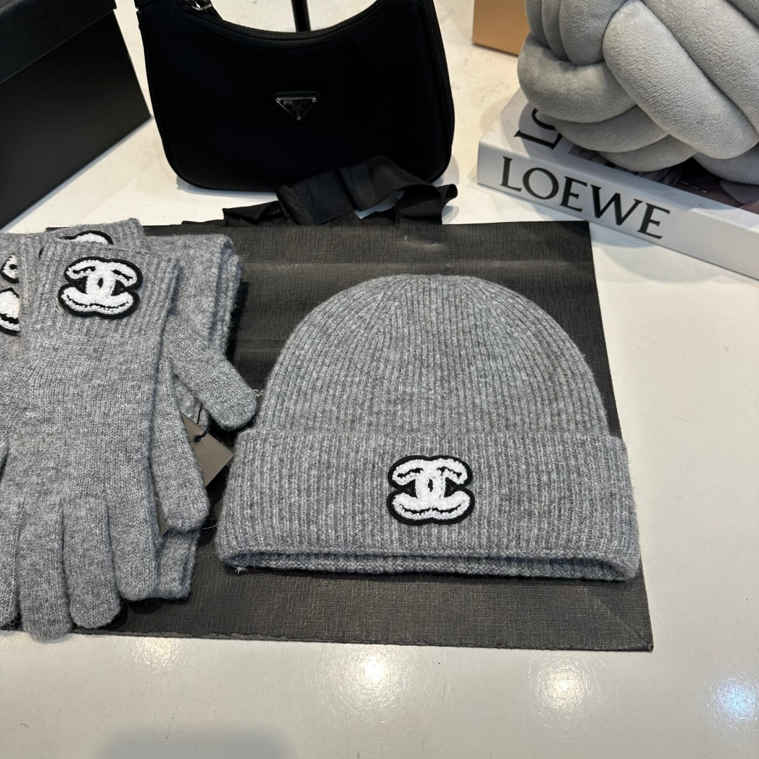 Embroidered knitted scarf hat gloves set