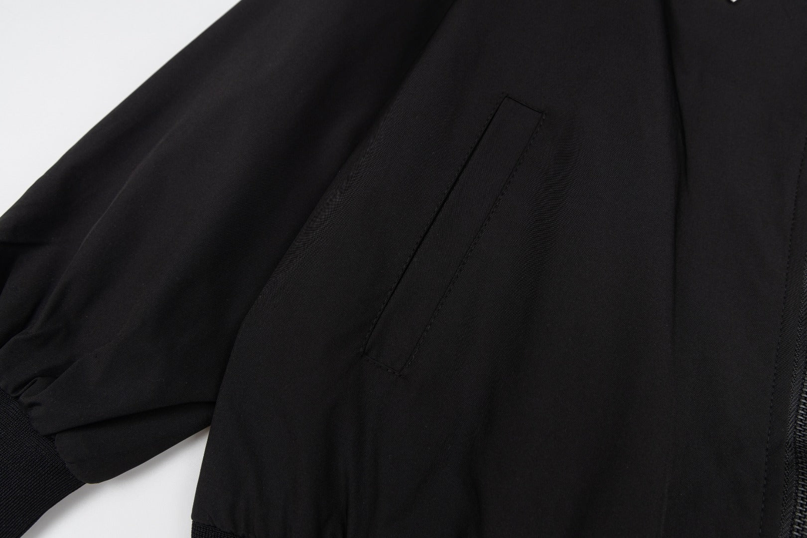 Embroidered stand collar jacket