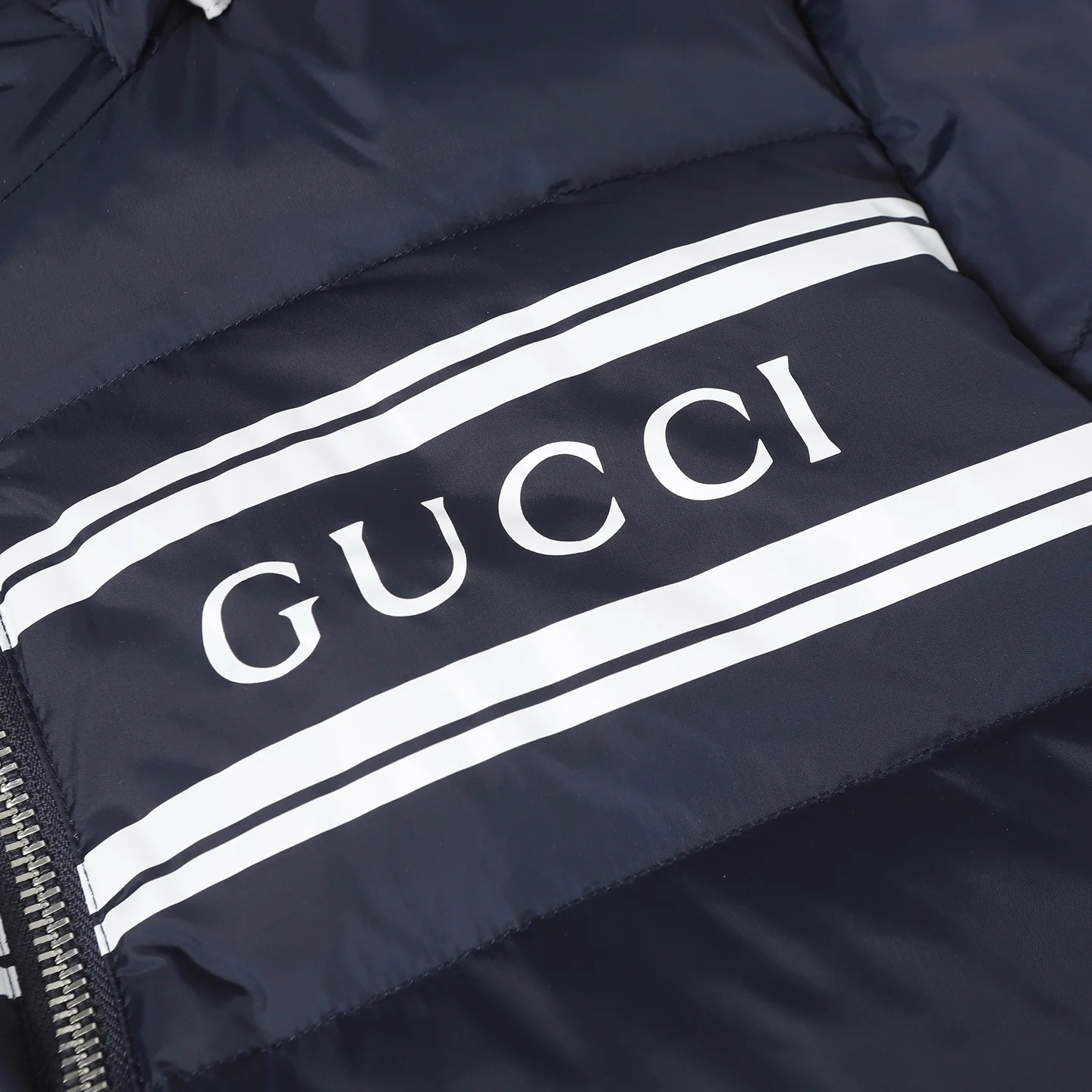 Printed hooded down jacket