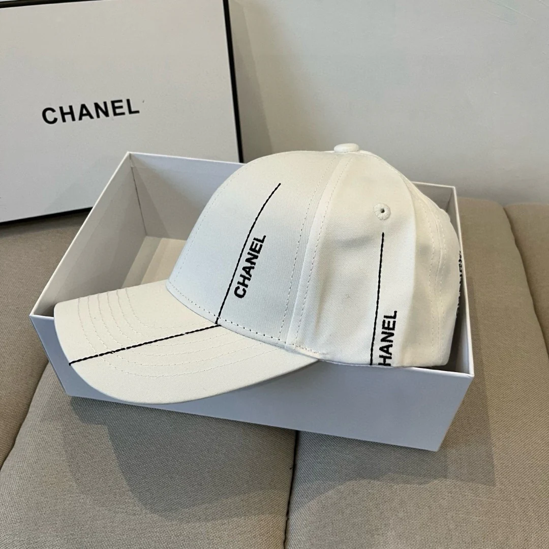 Embroidered line baseball cap