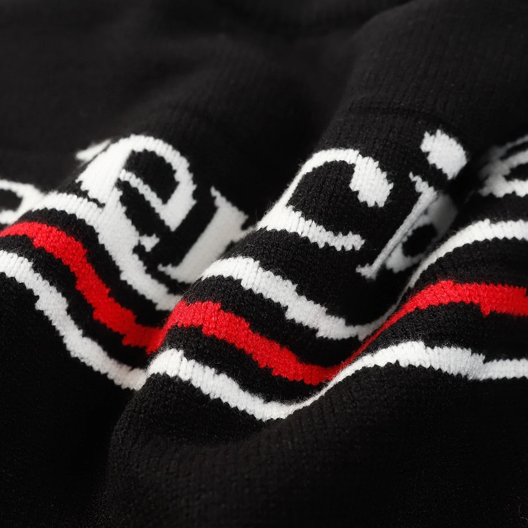 Embroidered knitted cashmere sweater