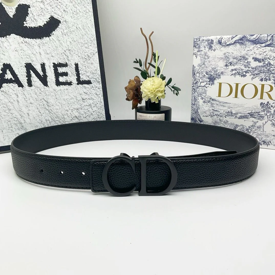 Fashion leather belts