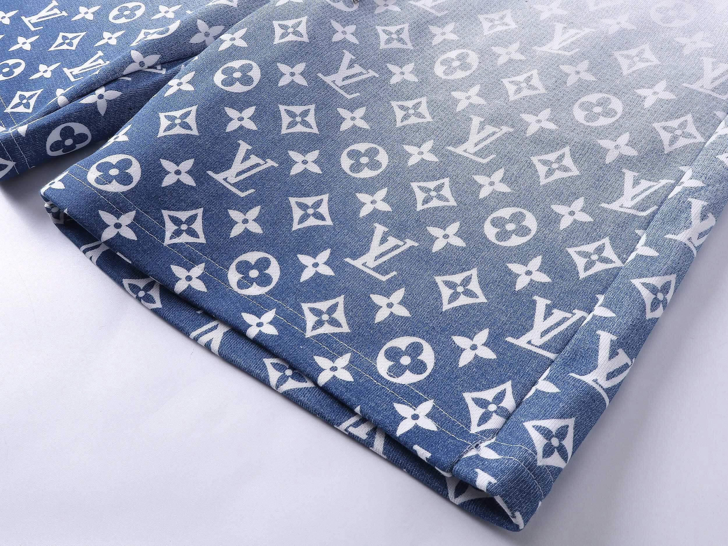 Gradient Jacquard Shorts